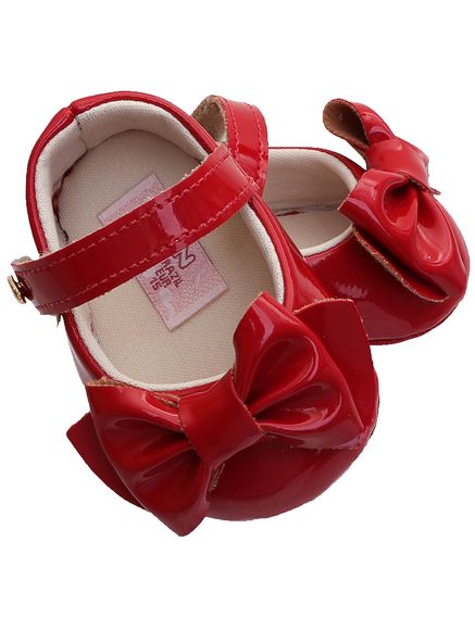 sapato vermelho para criança